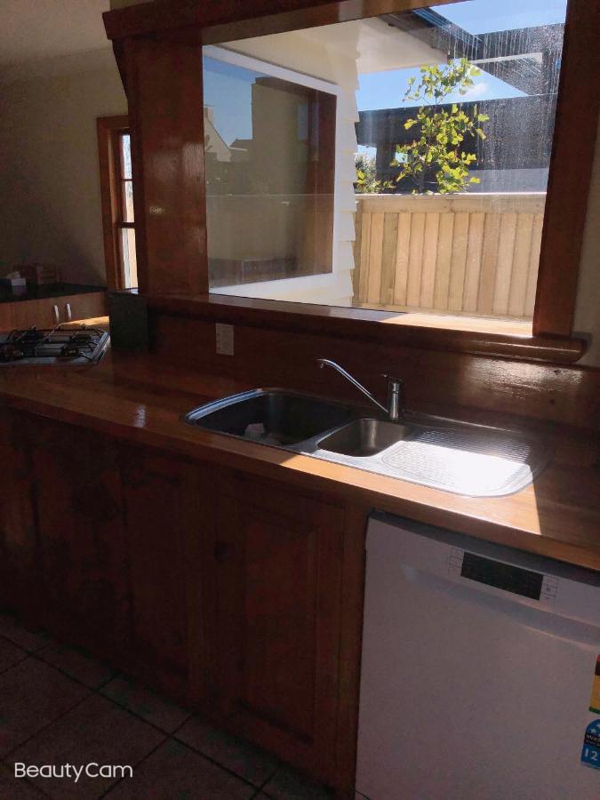 Papanui Road Holiday Home Крайстчърч Екстериор снимка