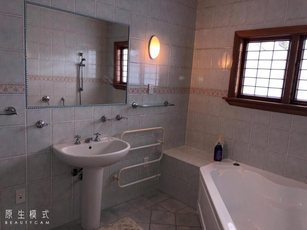 Papanui Road Holiday Home Крайстчърч Екстериор снимка